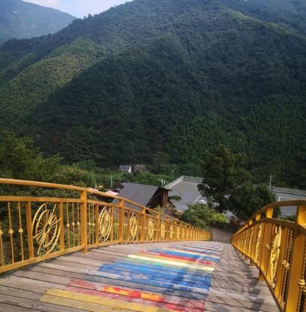 安吉翠谷石浪景区