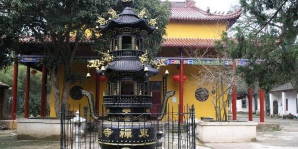 东境古寺