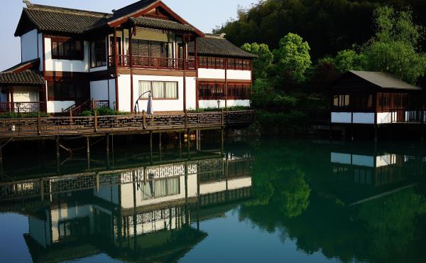 苏州旺山九龙潭风景区