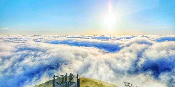 龙泉山旅游区