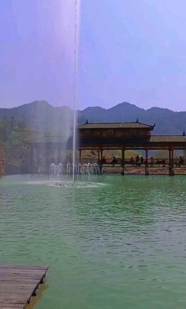 楠溪江枫林百花林生态观光园