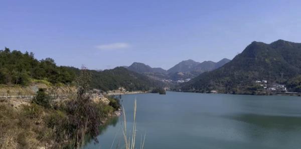 钟前水库