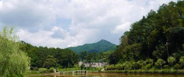 岩坦溪景区