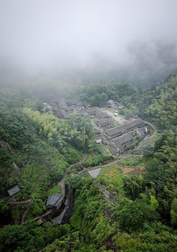 暨家寨村