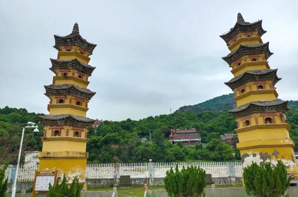 宝胜寺双塔