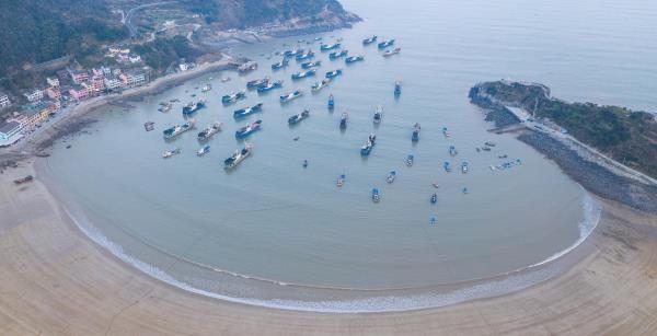 雾城沙滩
