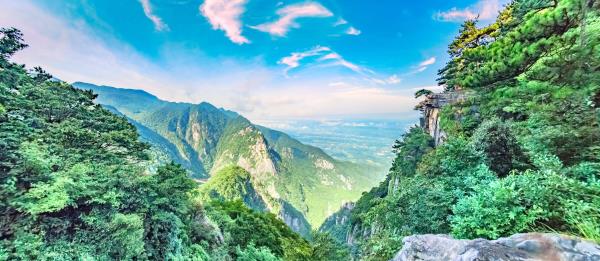 龙首崖