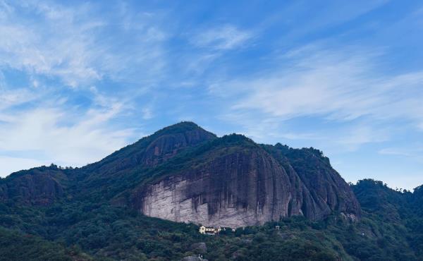 汤江岩风景区