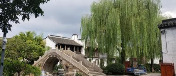 月河街区