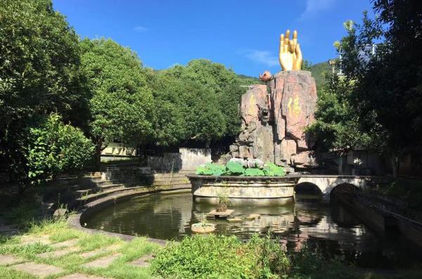 青龙草堂休闲农庄