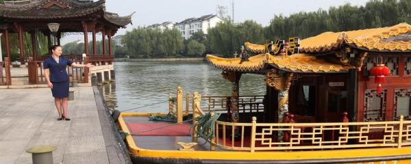 绍兴古鉴湖水上游