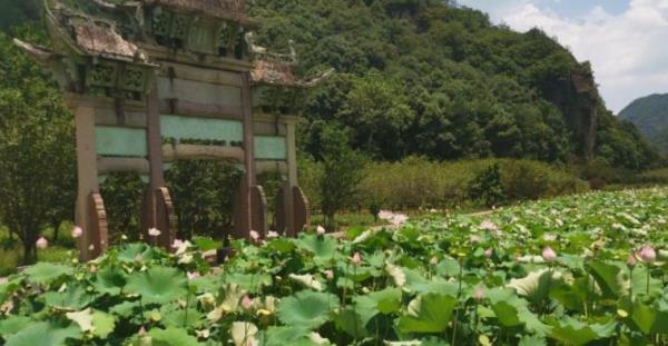 十八都江风景区