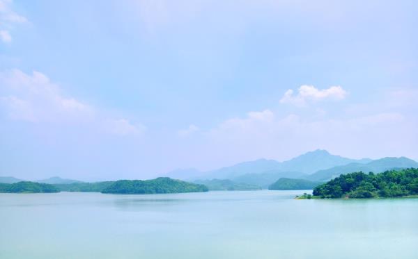 东白湖