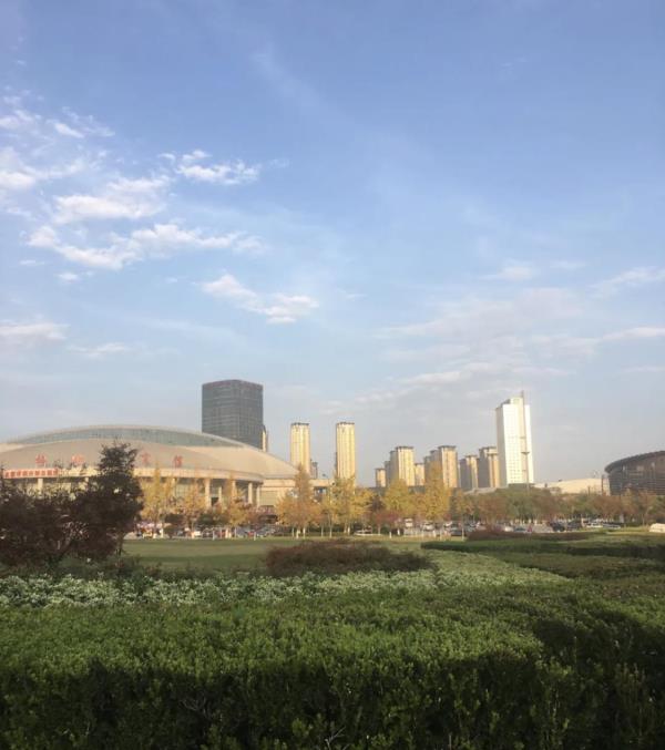 会展体育中心