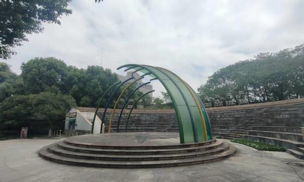 鸡鸣山公园
