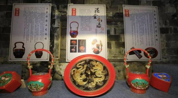 东屏红妆博物馆