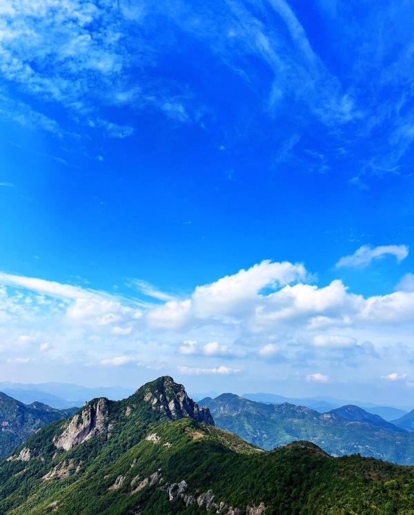 白岩山