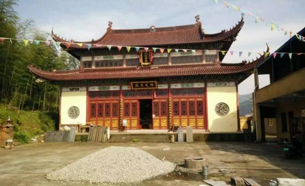 浙江台州临海杜桥镇溪口村九莲禅寺