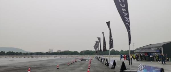 九龙山赛车赛马俱乐部