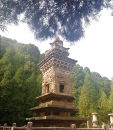 四门塔1