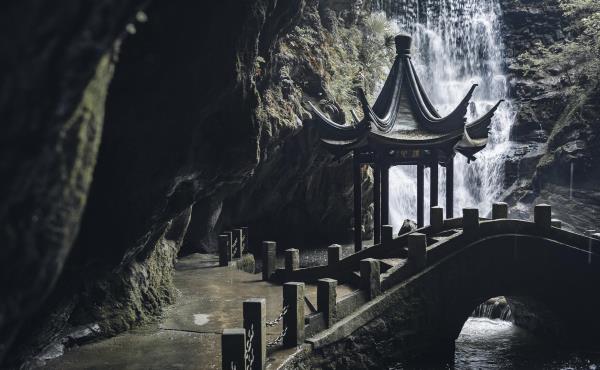 善卷洞风景区-凉亭