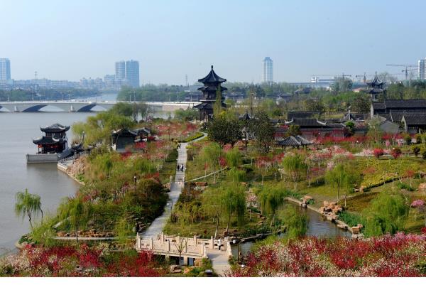 凤城河桃园