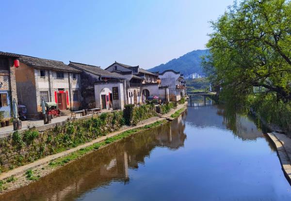 岩寺古镇
