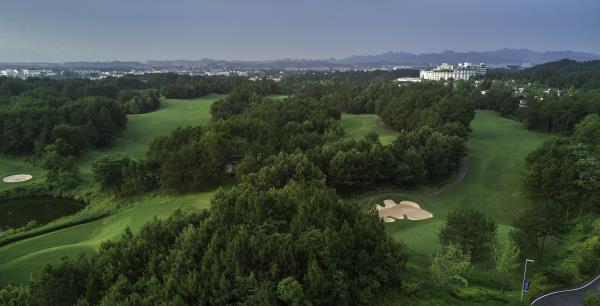 黄山松柏高尔夫俱乐部