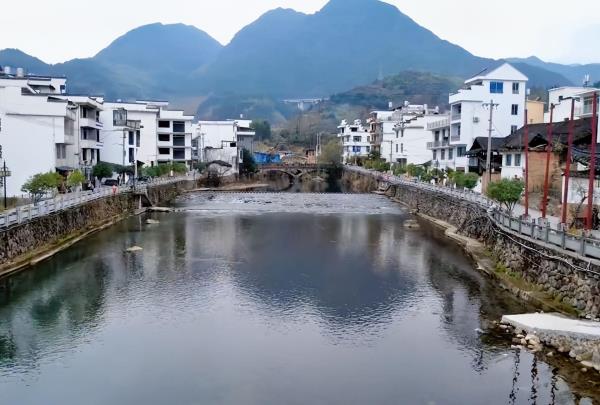 西浦