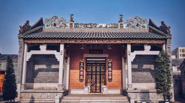凤凰古村