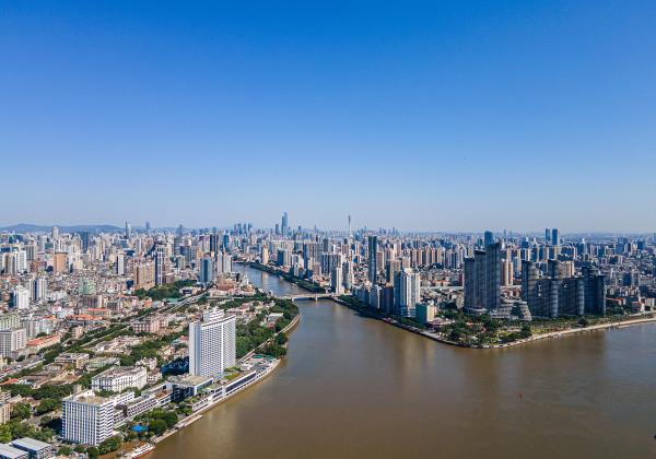 白鹅潭