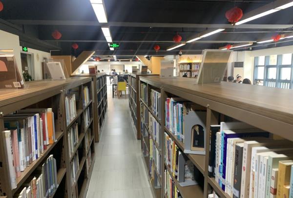 宝安图书馆(西乡流塘分馆)