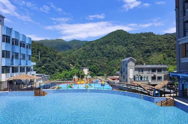 h泉谷山水乐园