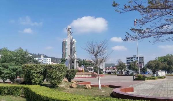 五一三广场