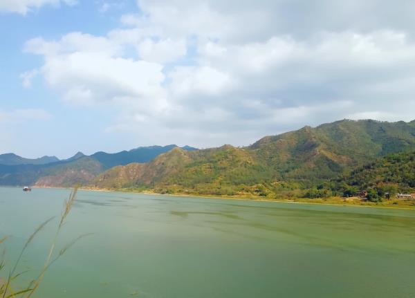羚羊峡古栈道森林公园