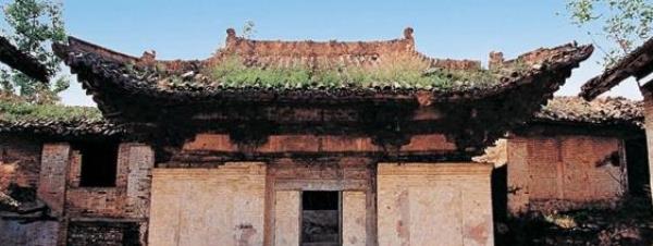 龙岩寺
