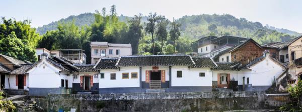 侨乡村