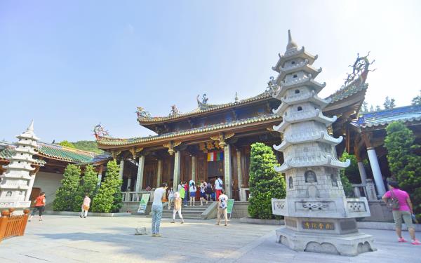 大雄宝殿