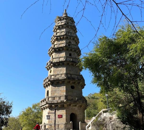潮州风吹岭石刻群