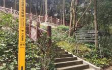 三块石1