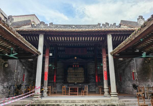 鹤峰古村