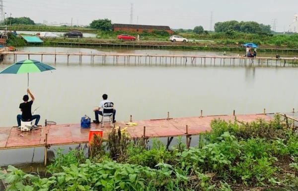 碧绿湖垂钓中心