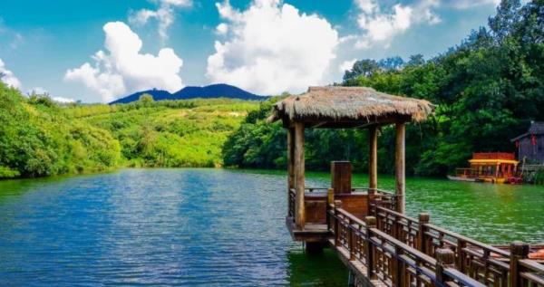 句容市宝华山国家森林公园景区