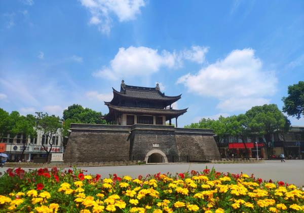 仪征鼓楼