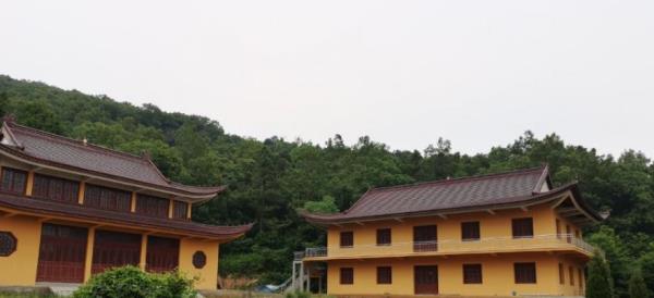 隆兴寺