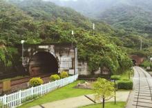 旧草岭自行车隧道1