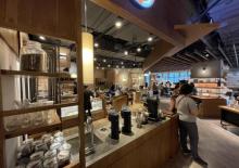 TSUTAYA BOOKSTORE(南港店)6