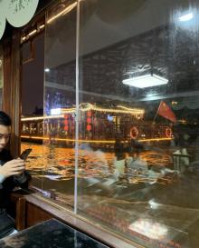 夜游护城河4
