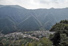 方洞景区-悬崖索道7