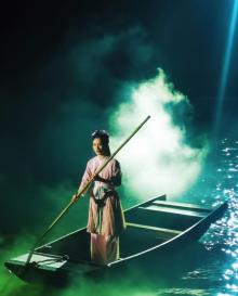 新安江景区《江清月近人》实景演艺13